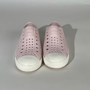 Native Jeffersons. Light pink. Size J3. Great condition.